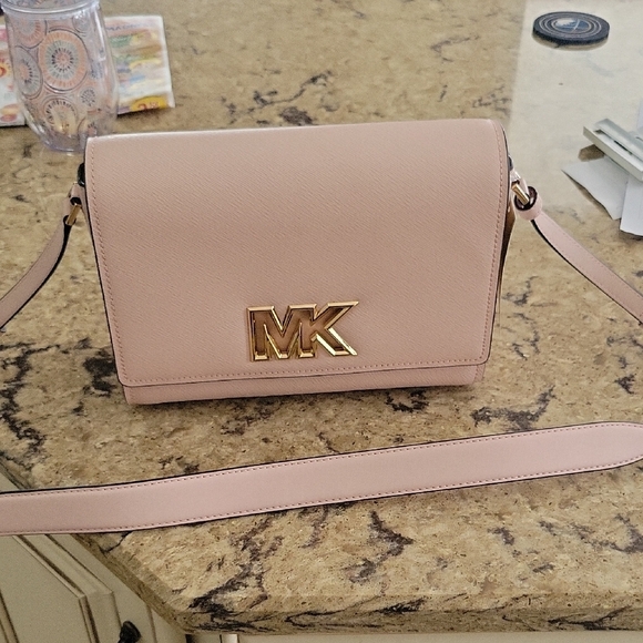 Michael Kors Handbags - Michael Kors Pink Crossbody Bag